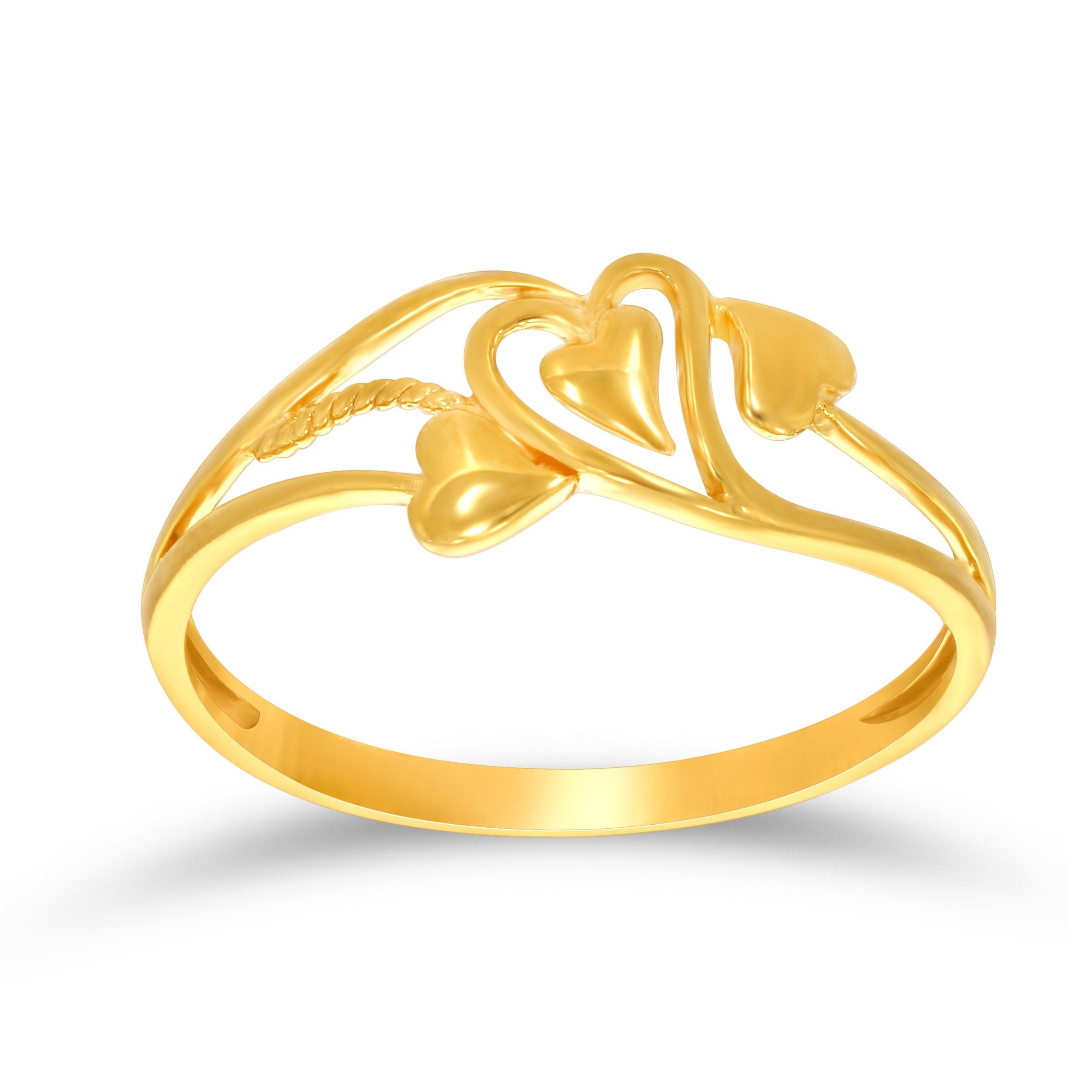 Elegant Gold Ring with Heart Leaf Pattern Design for Jewelry Lovers